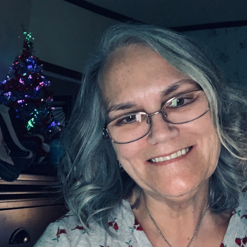 Meet your Posher, Debbie